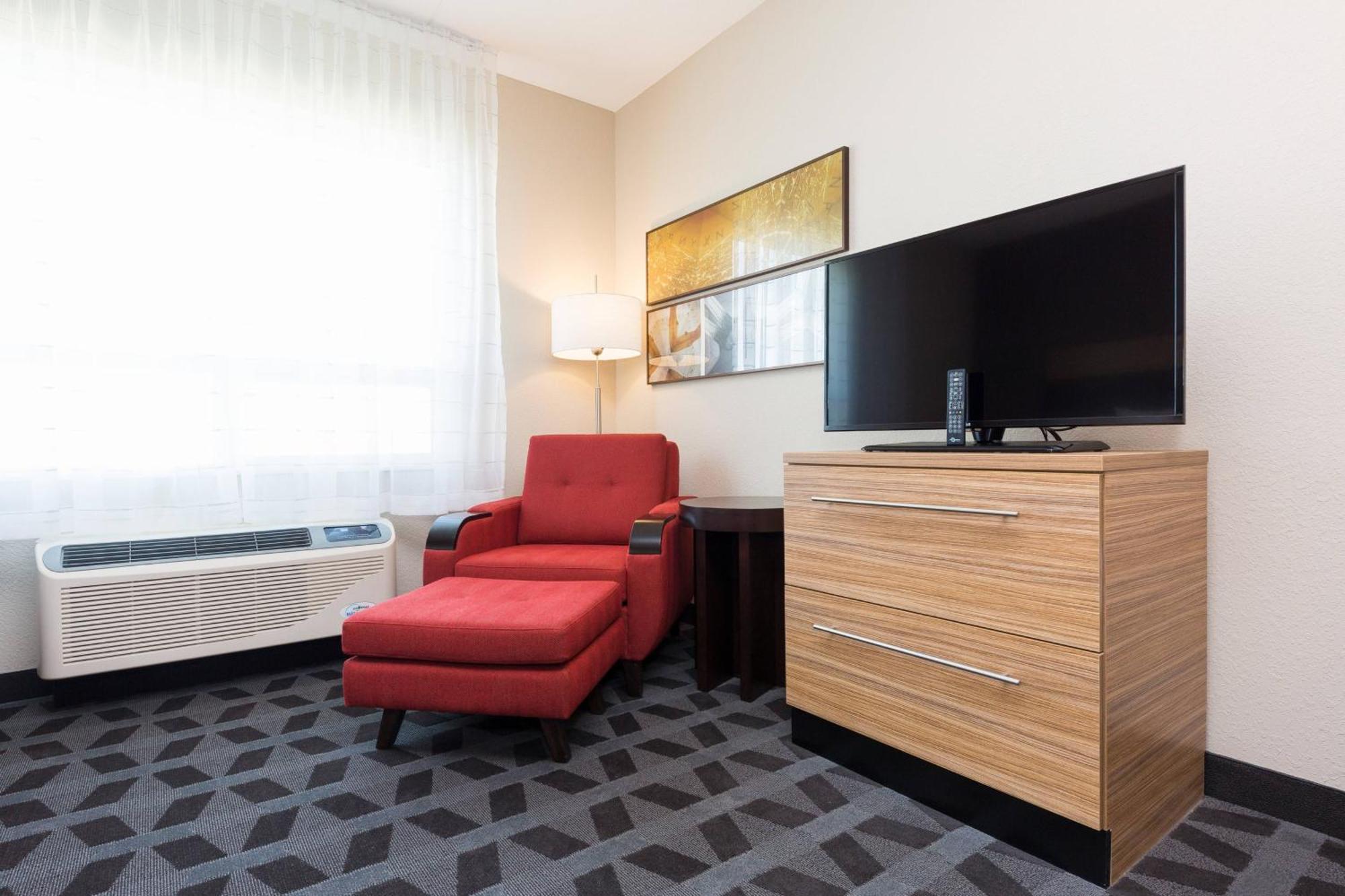 Towneplace Suites By Marriott Edmonton South Esterno foto