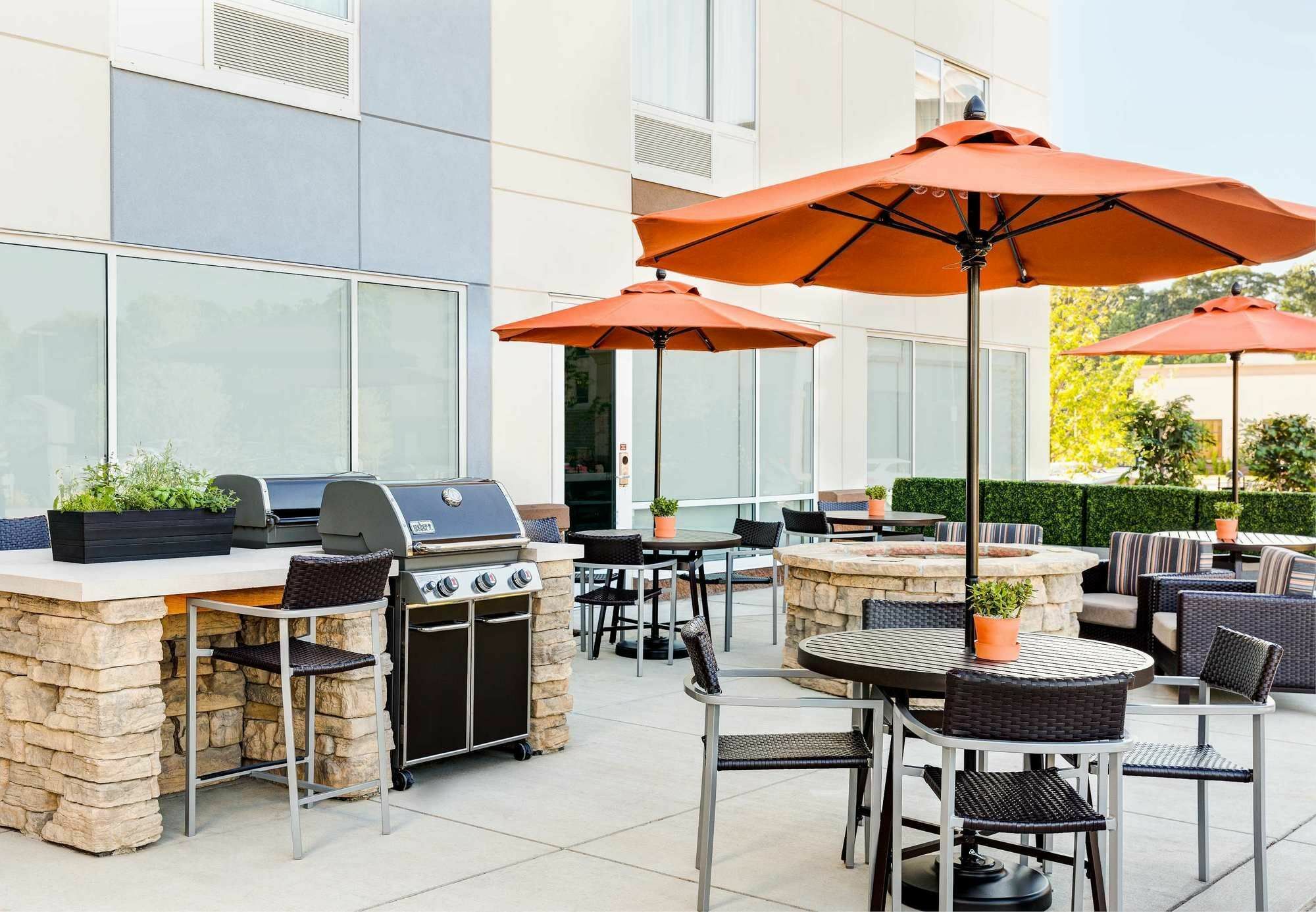 Towneplace Suites By Marriott Edmonton South Esterno foto