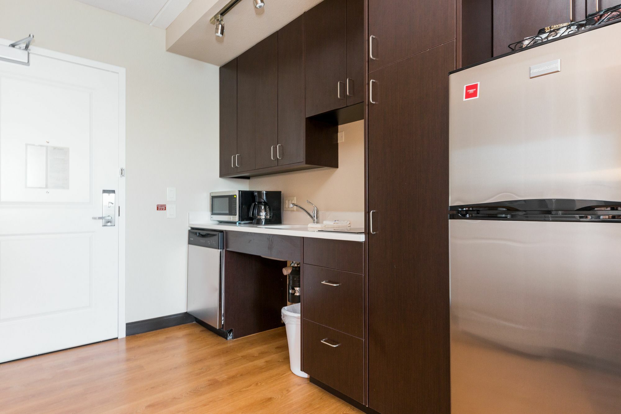Towneplace Suites By Marriott Edmonton South Esterno foto
