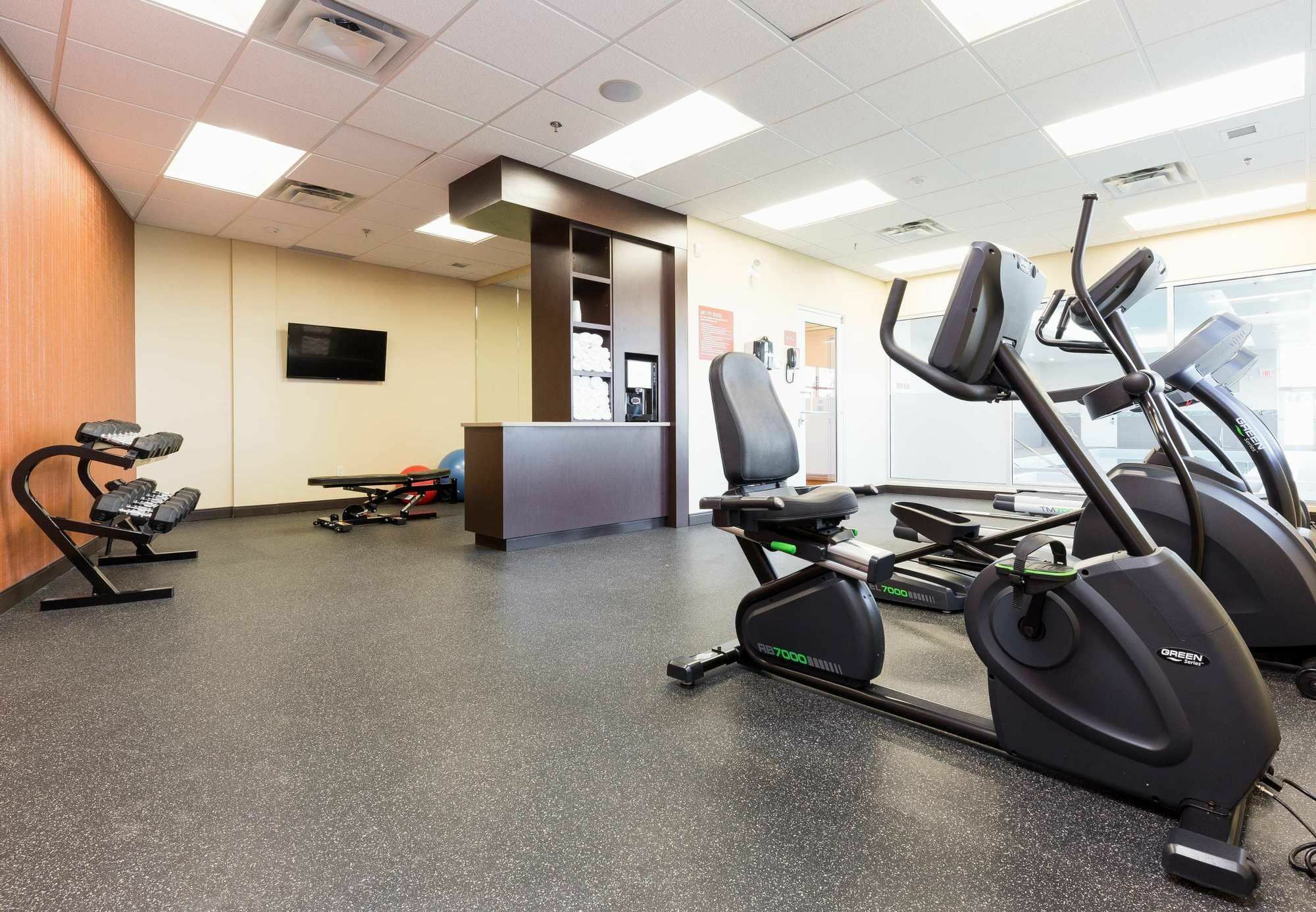 Towneplace Suites By Marriott Edmonton South Esterno foto
